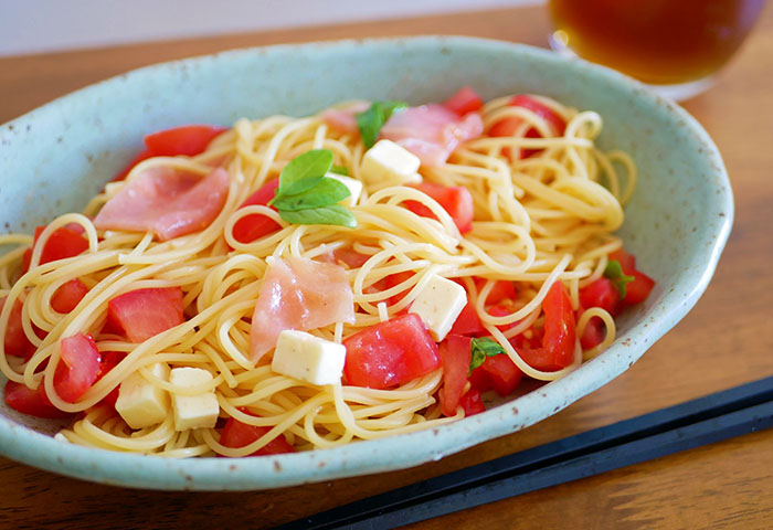 生ハムとトマトの冷製パスタ